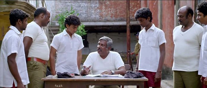 Hathkadi – Vajram (2015) Hindi Dubbed Full Movie 480p - 720p poster