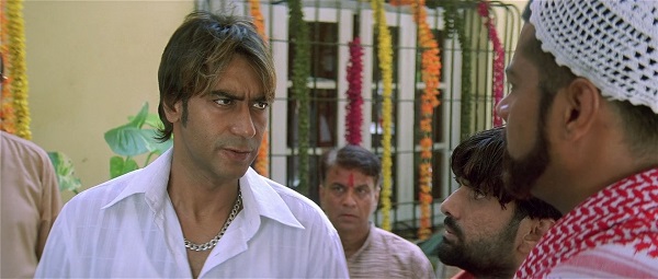 Apaharan (2005) screenshot